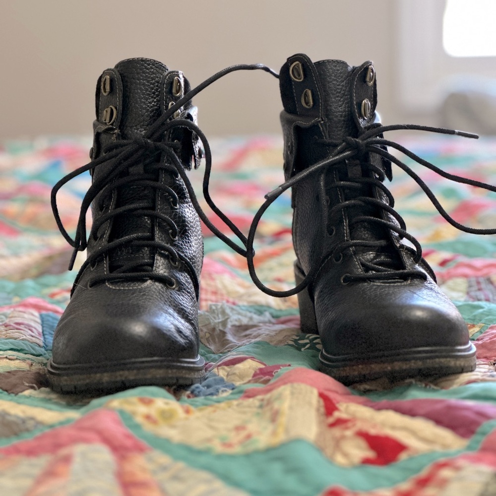 Aetrex leather boots